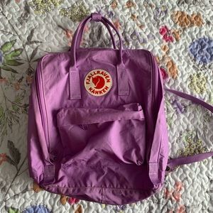 Light purple/lilac kanken backpack
